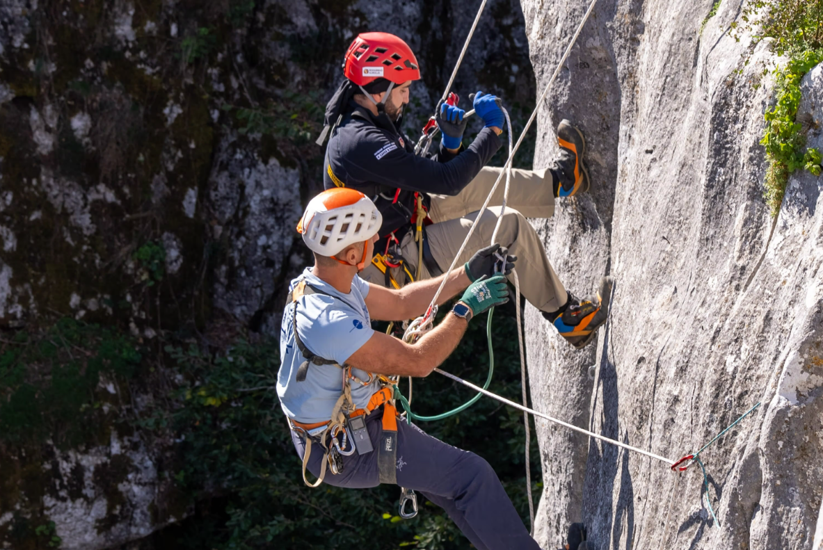 UAE Astronaut Mohammad AlMulla Successfully Concludes Advanced ESA Space Simulation Training
