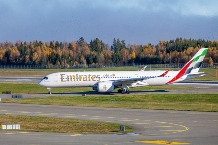 Emirates Debuts Airbus A350 and Premium Economy Service in Oslo, Expanding Luxury Travel Options to Scandinavia
