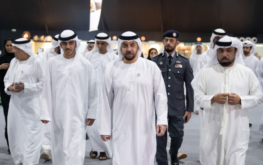 Sheikh Hamdan bin Zayed Visits 4th Al Dhafra Date Festival and Auction, Commends Support for Farmers